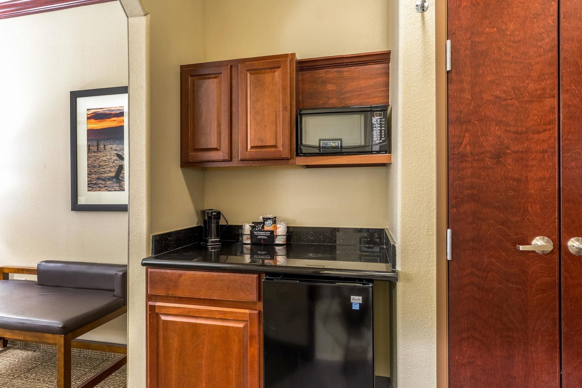 Comfort Suites Галвестон Экстерьер фото
