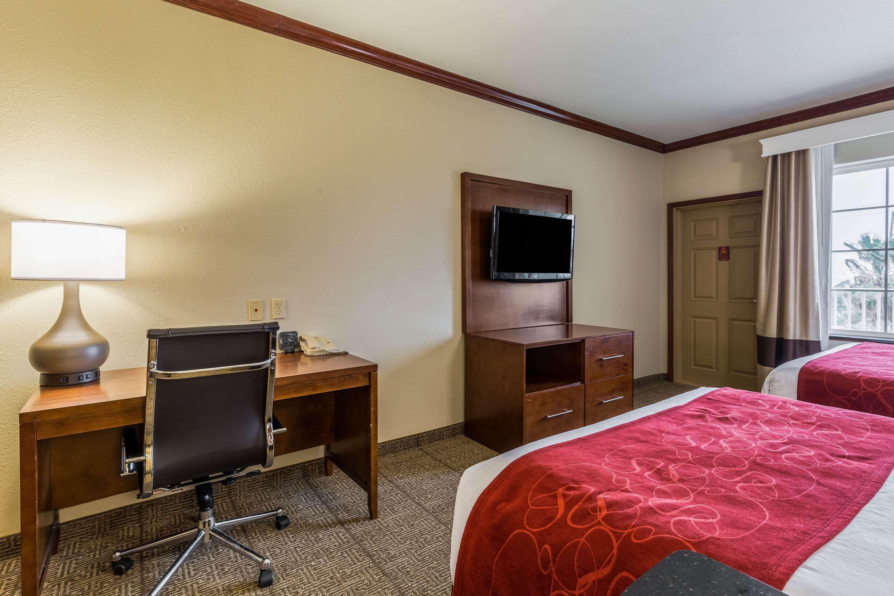 Comfort Suites Галвестон Экстерьер фото